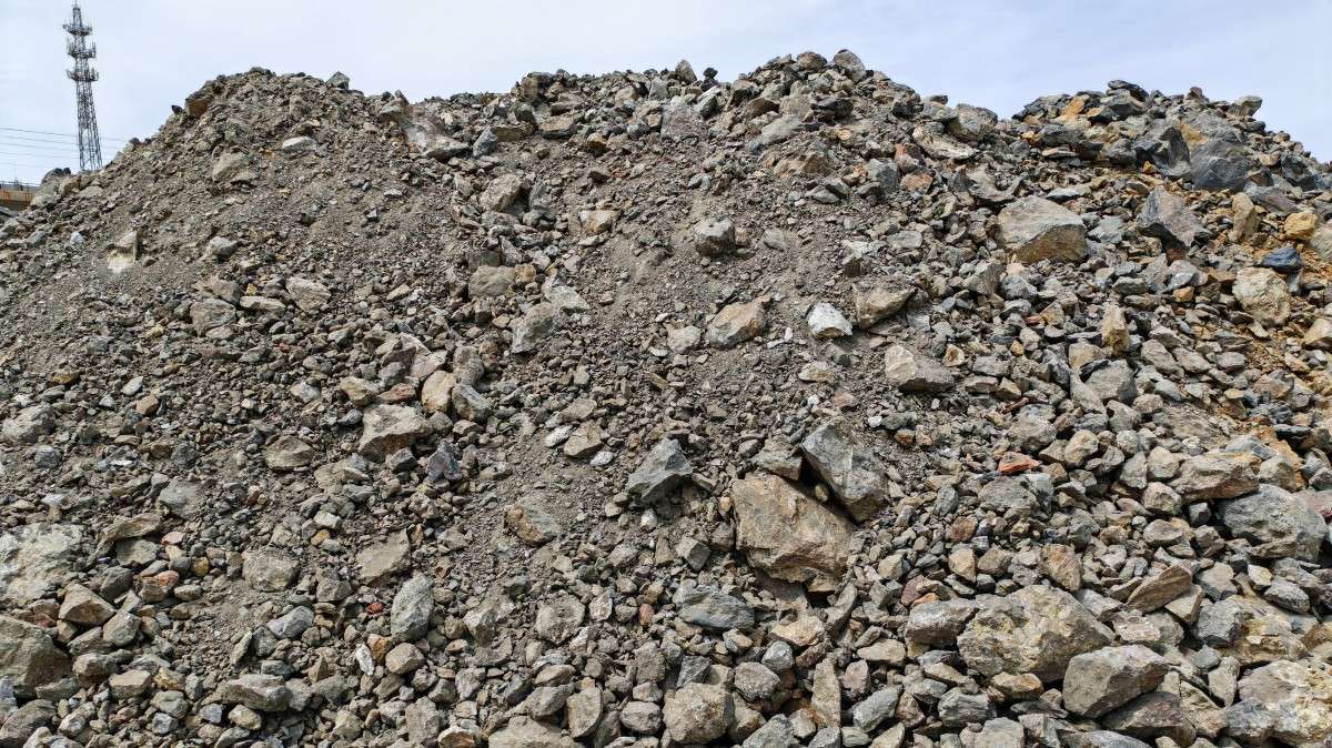 application (17) — crusher throughput reality